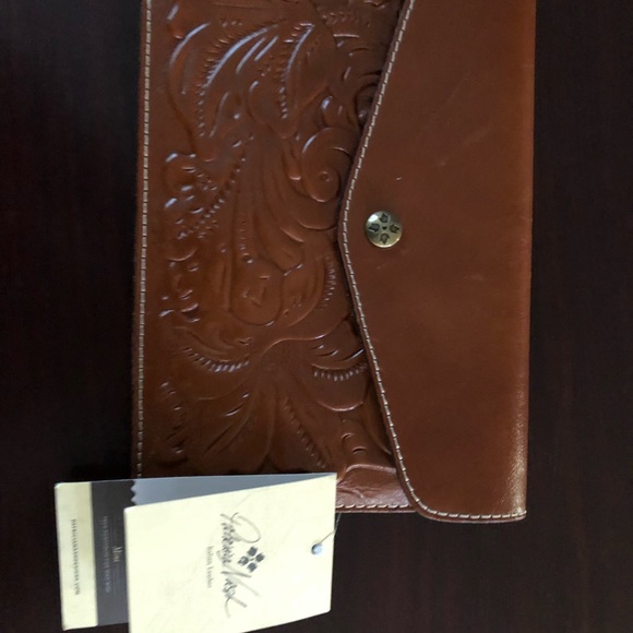 Patricia Nash clutch - Picture 4 of 7